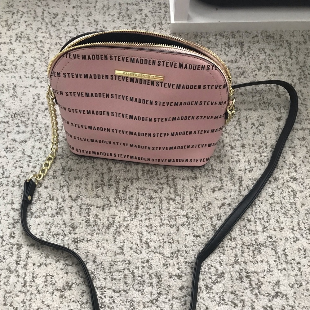 Steve Madden Cross body purse